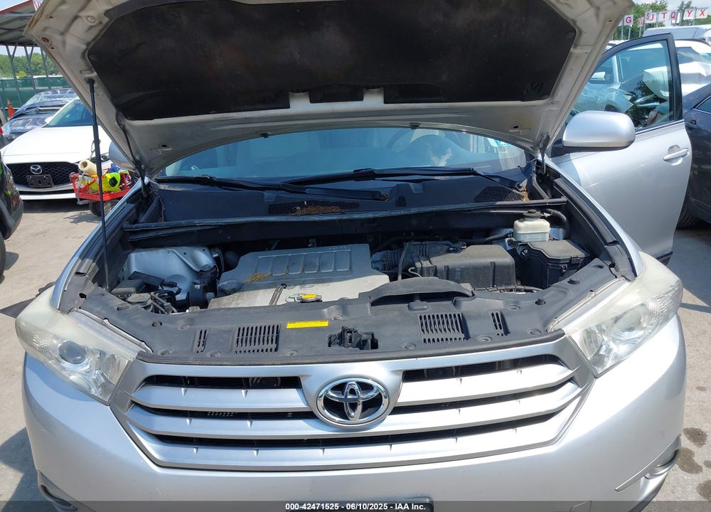 2013 TOYOTA HIGHLANDER VIN: 5TDBK3EH2DS235361