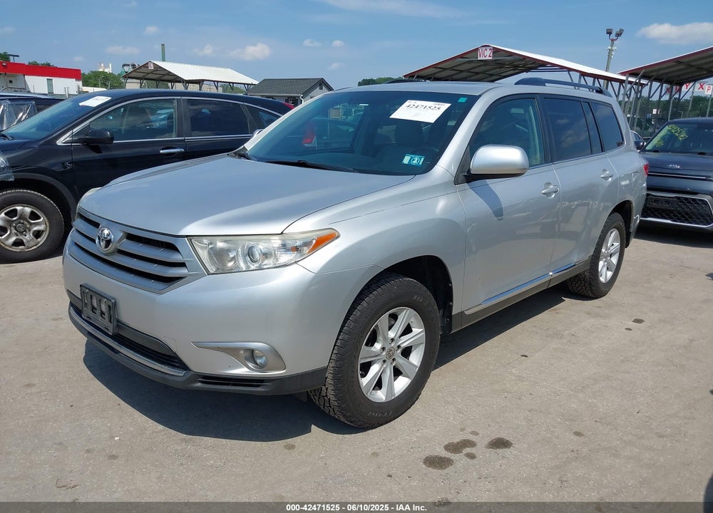 2013 TOYOTA HIGHLANDER VIN: 5TDBK3EH2DS235361