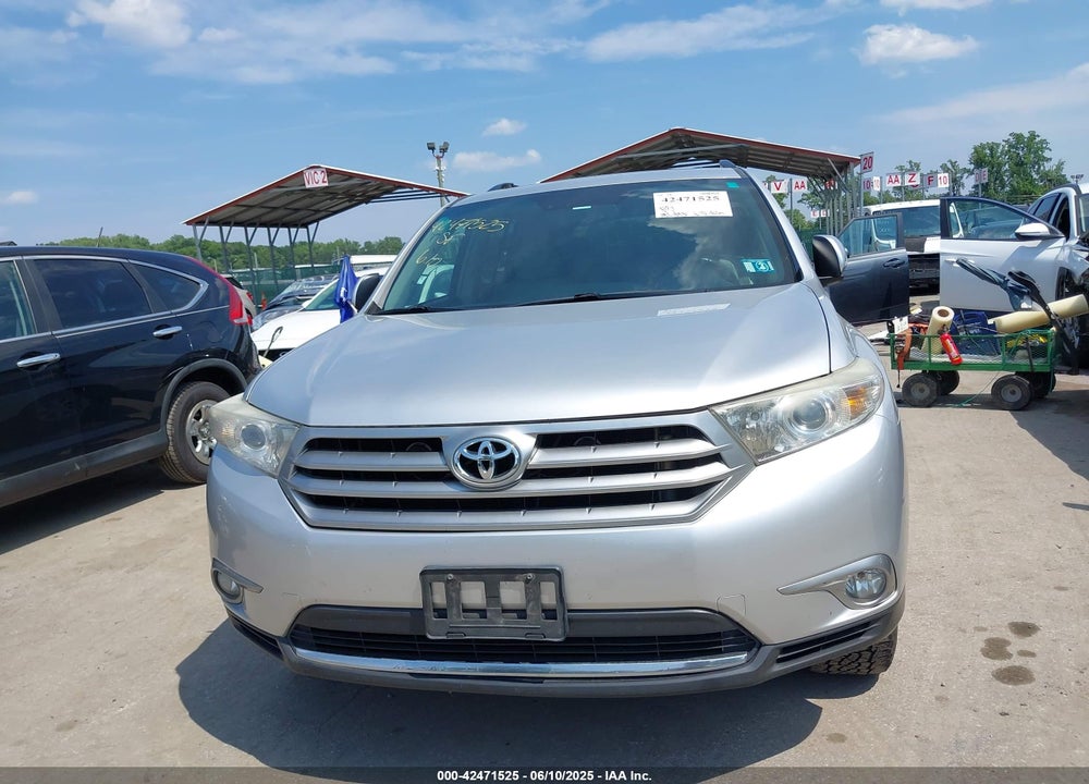 2013 TOYOTA HIGHLANDER VIN: 5TDBK3EH2DS235361