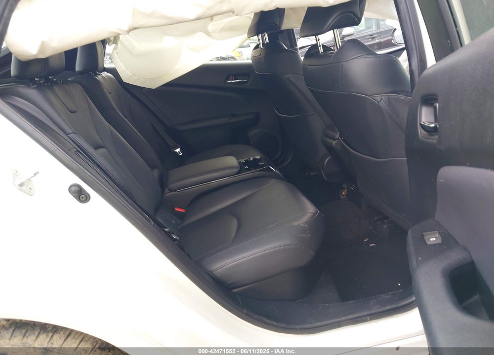 2018 TOYOTA PRIUS PRIME VIN: JTDKARFP9J3098945