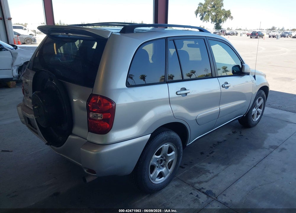 2005 TOYOTA RAV4 VIN: JTEGD20V550069716
