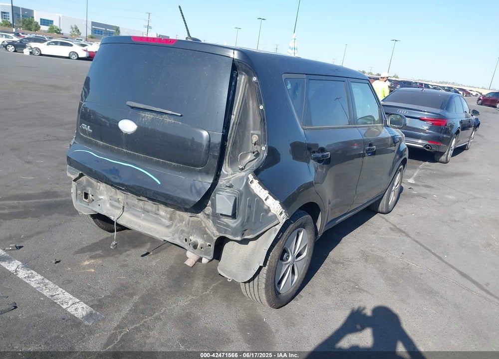2014 KIA SOUL VIN: KNDJN2A26E7018499