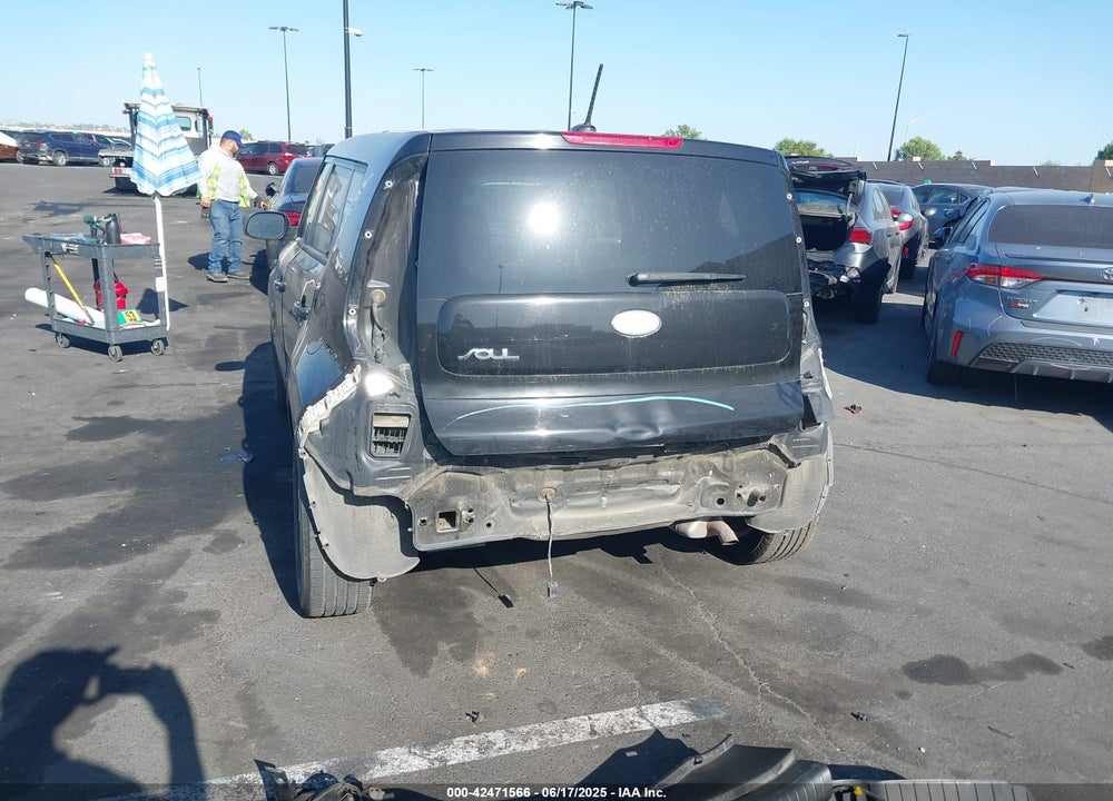 2014 KIA SOUL VIN: KNDJN2A26E7018499