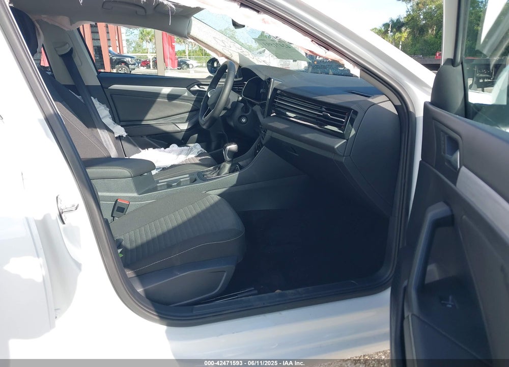 2025 VOLKSWAGEN JETTA VIN: 3VW5X7BU1SM058478
