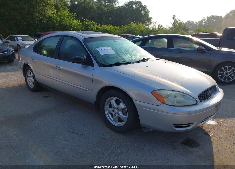 2004 FORD TAURUS SES VIN: 1FAFP55U24G169101