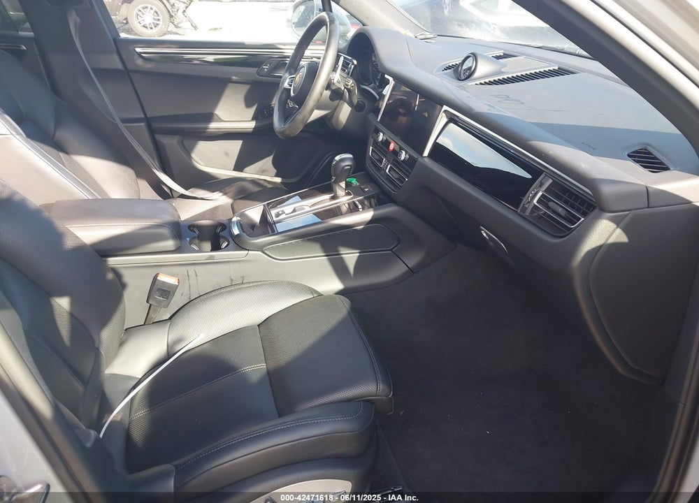 2024 PORSCHE MACAN VIN: WP1AA2A51RLB04370