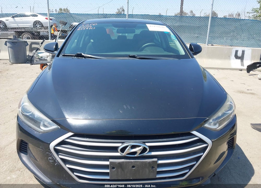 2018 HYUNDAI ELANTRA SEL VIN: KMHD84LF9JU508264