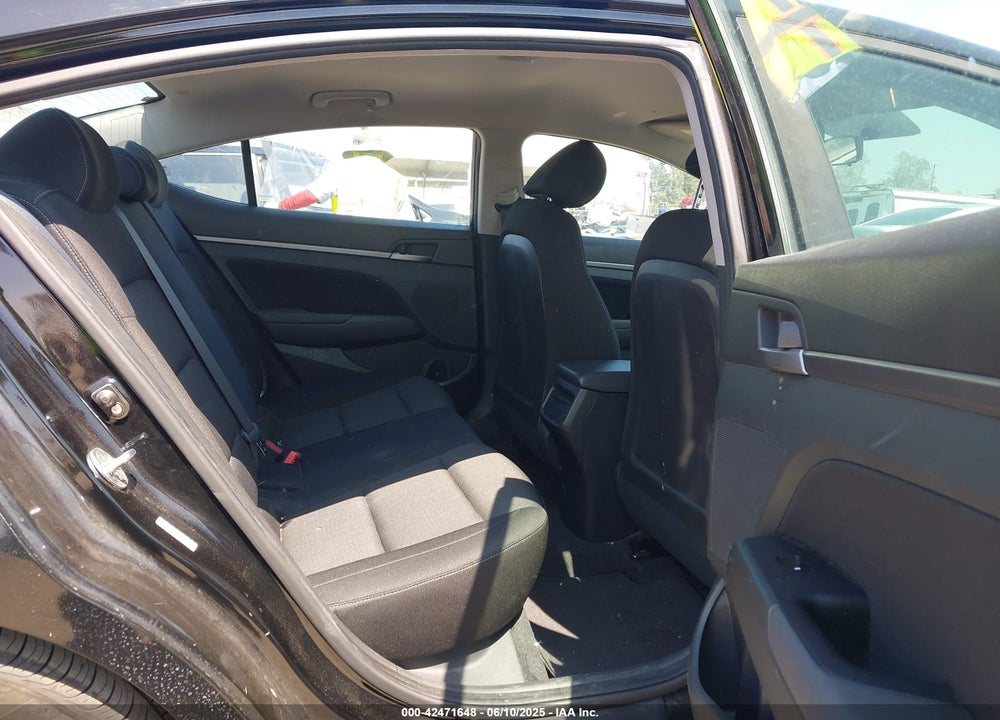 2018 HYUNDAI ELANTRA SEL VIN: KMHD84LF9JU508264