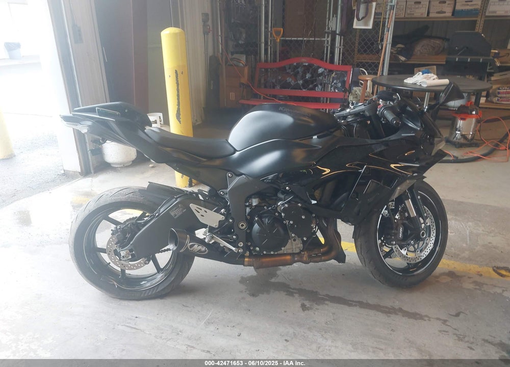 2024 KAWASAKI ZX636 K VIN: JKBZXJJ14RA007384