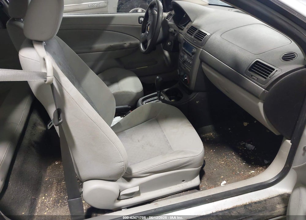 2008 CHEVROLET COBALT VIN: 1G1AK18F687211678