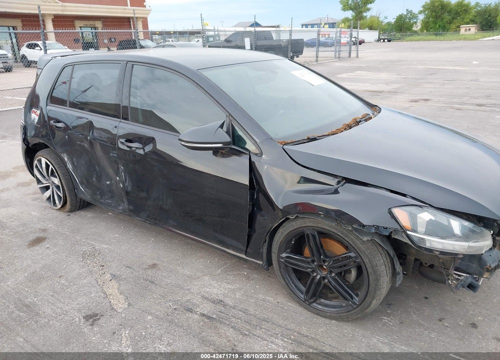 2018 VOLKSWAGEN GOLF TSI S/TSI SE VIN: 3VWB17AU2JM280709