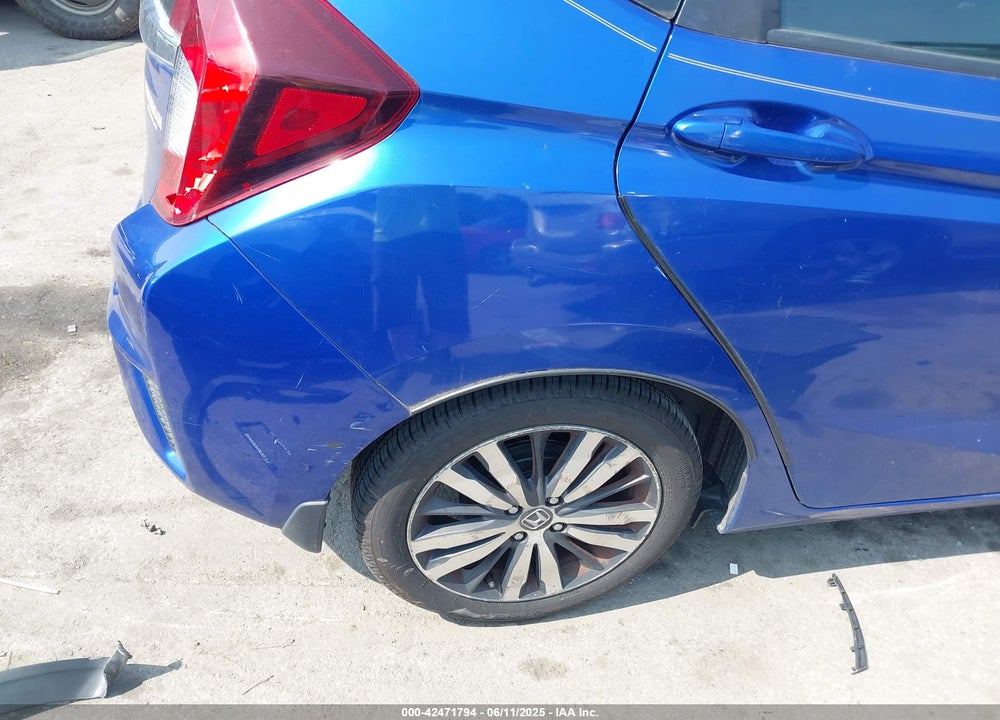2015 HONDA FIT EX/EX-L VIN: 3HGGK5H89FM743702