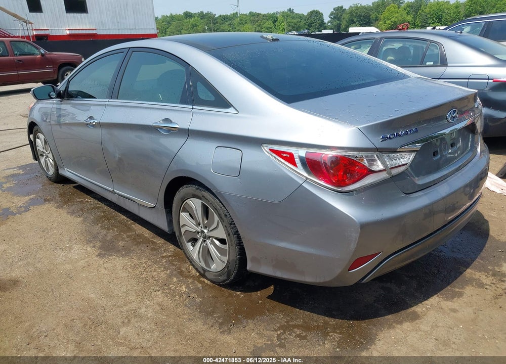 2014 HYUNDAI SONATA HYBRID VIN: KMHEC4A4XEA116079
