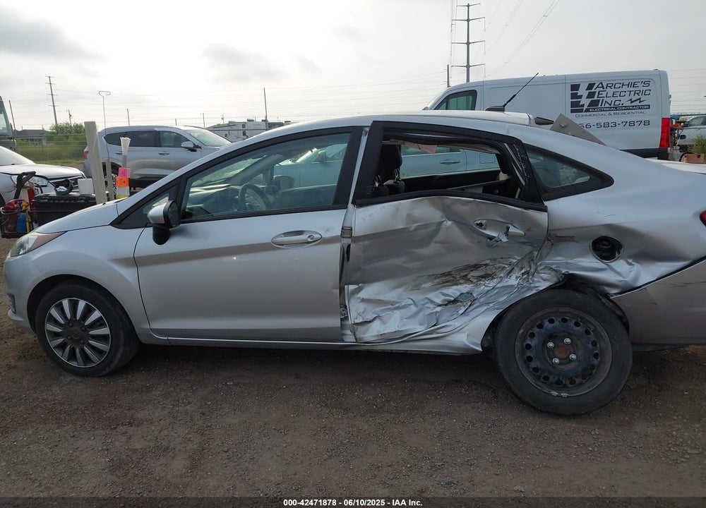 2016 FORD FIESTA VIN: 3FADP4AJ6GM208618