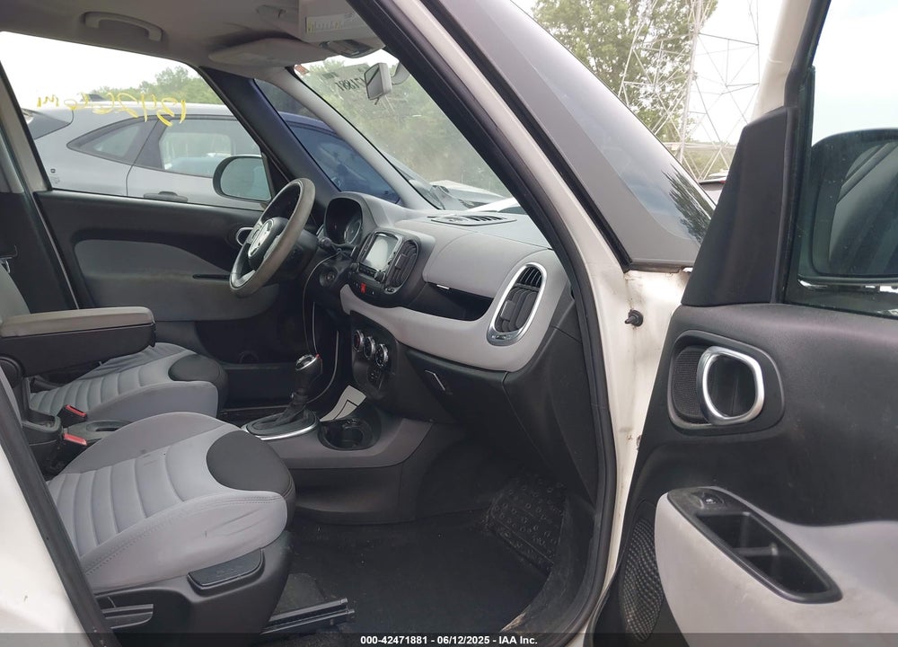 2014 FIAT 500L VIN: ZFBCFABH8EZ002444