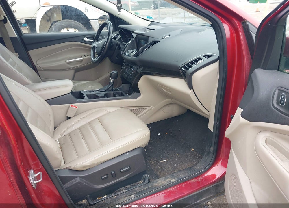 2017 FORD ESCAPE TITANIUM VIN: 1FMCU0J93HUA25876
