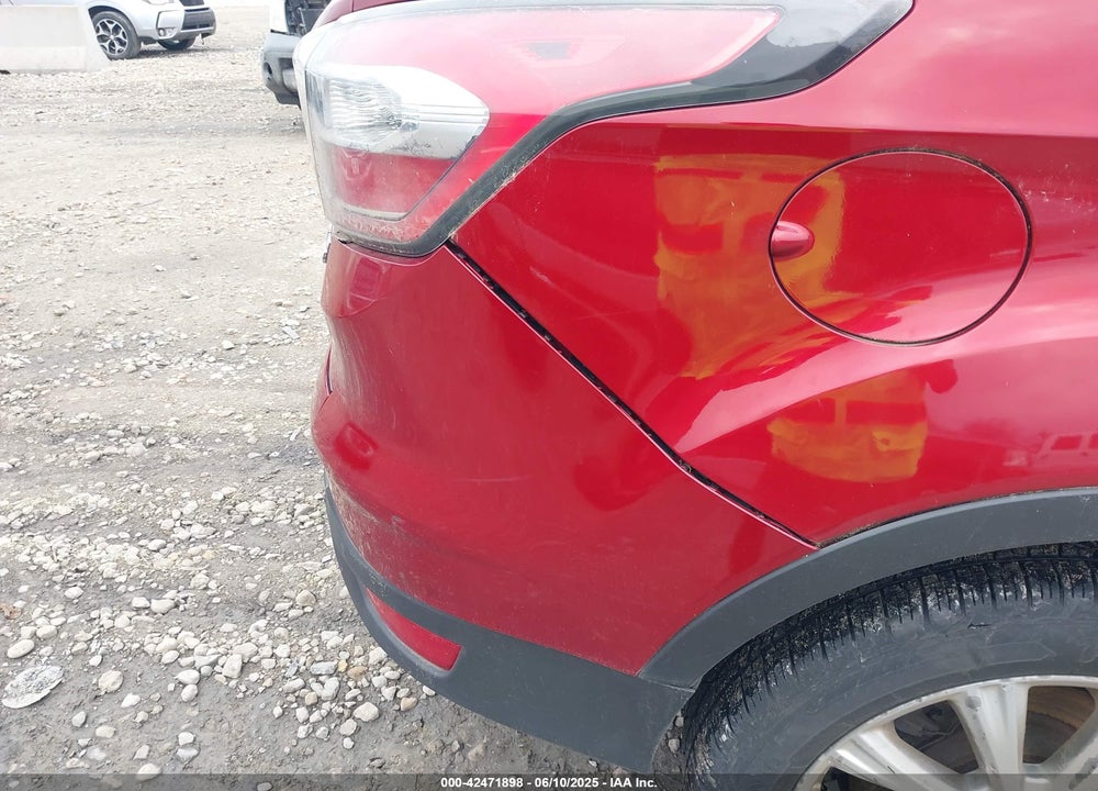 2017 FORD ESCAPE TITANIUM VIN: 1FMCU0J93HUA25876