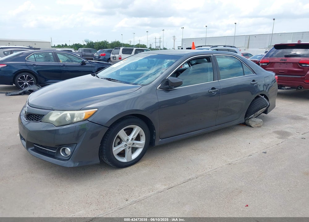 2012 TOYOTA CAMRY SE VIN: 4T1BF1FK0CU057975