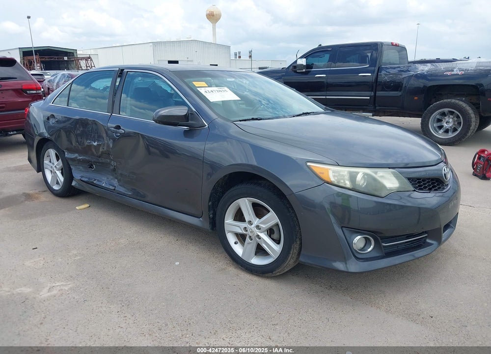 2012 TOYOTA CAMRY SE VIN: 4T1BF1FK0CU057975