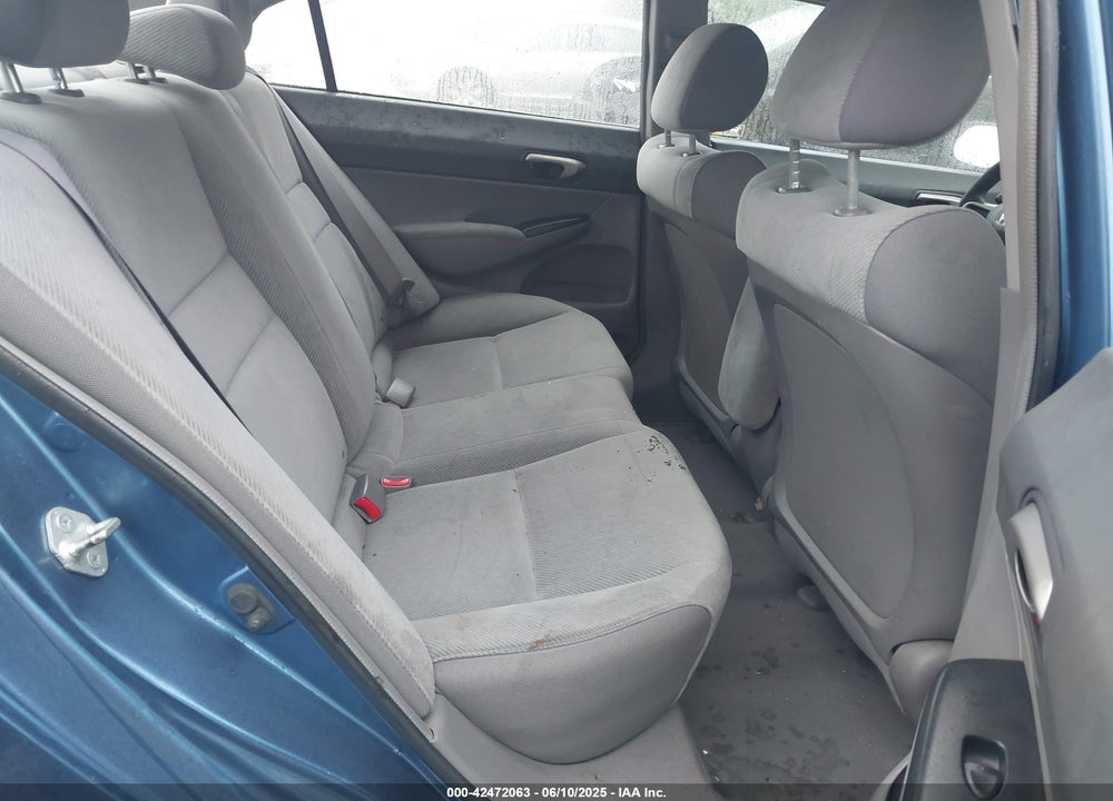 2010 HONDA CIVIC LX VIN: 2HGFA1F57AH578711