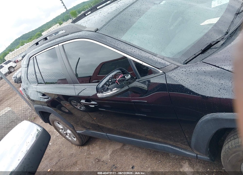 2021 TOYOTA RAV4 VIN: 2T3J1RFV4MW206562