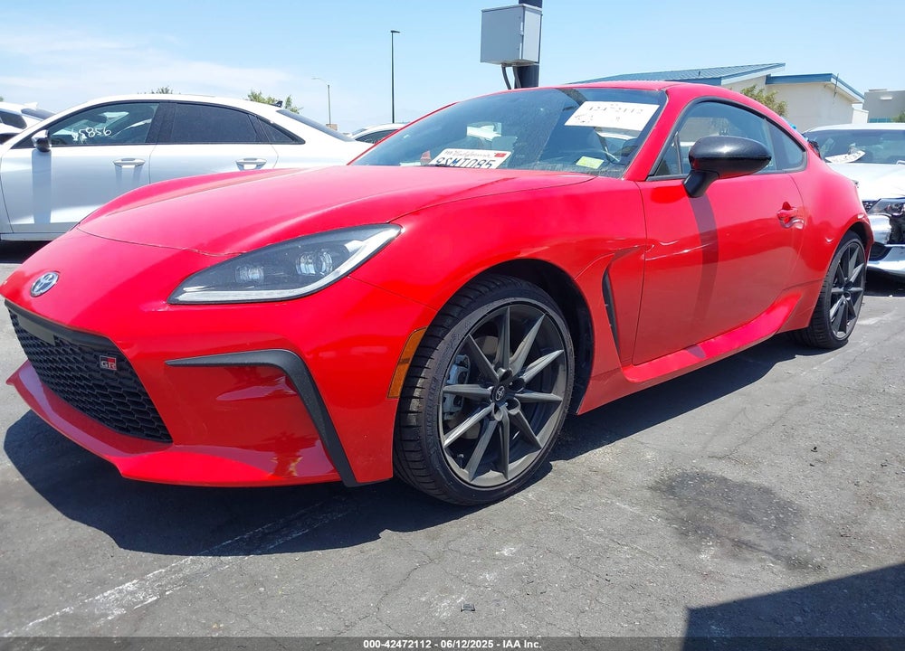 2025 TOYOTA GR86 VIN: JF1ZNBE11S8752449