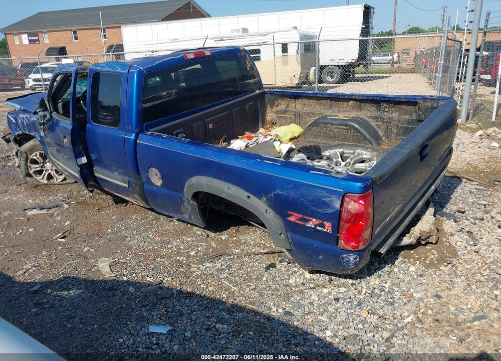 2003 CHEVROLET SILVERADO 1500 LS VIN: 1GCEK19TX3E261470