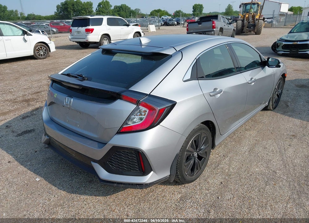 2018 HONDA CIVIC VIN: SHHFK7H5XJU237075