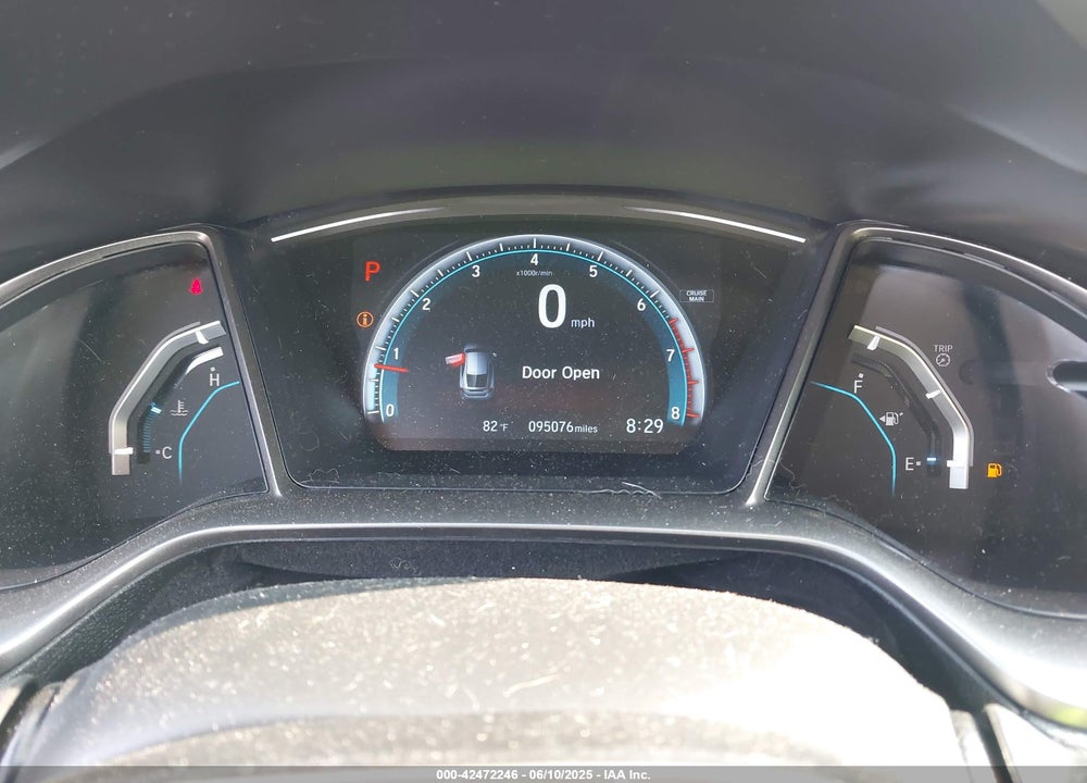 2018 HONDA CIVIC VIN: SHHFK7H5XJU237075