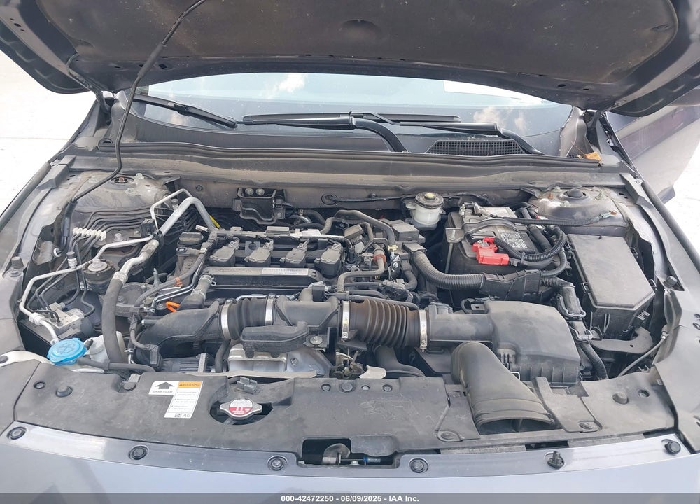2018 HONDA ACCORD VIN: 1HGCV1F3XJA097940