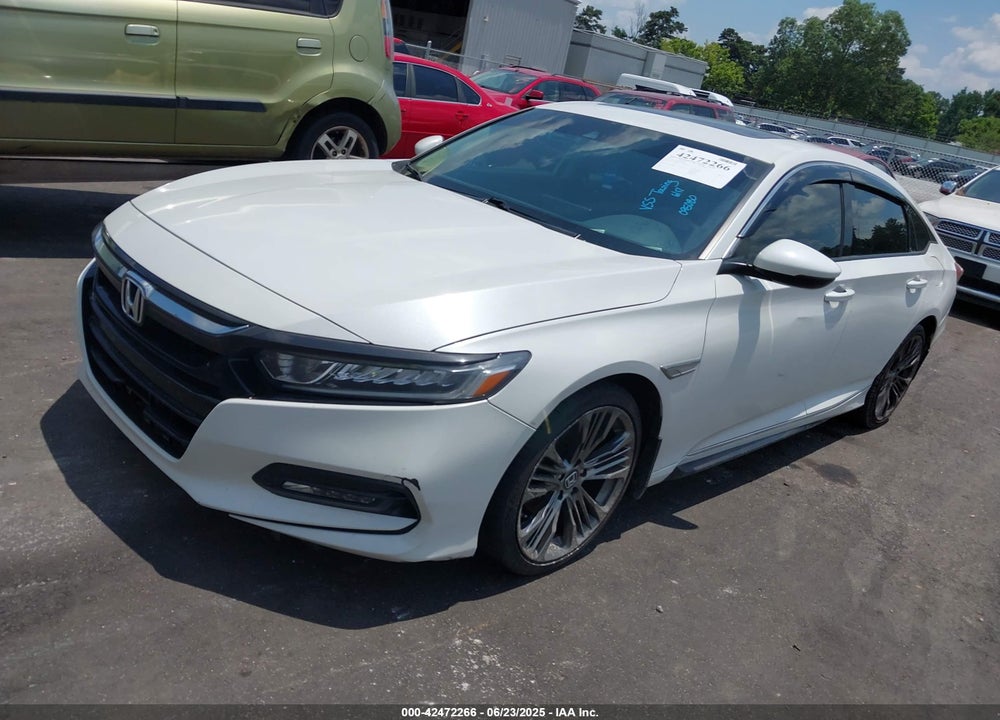 2018 HONDA ACCORD VIN: 1HGCV1F57JA095080