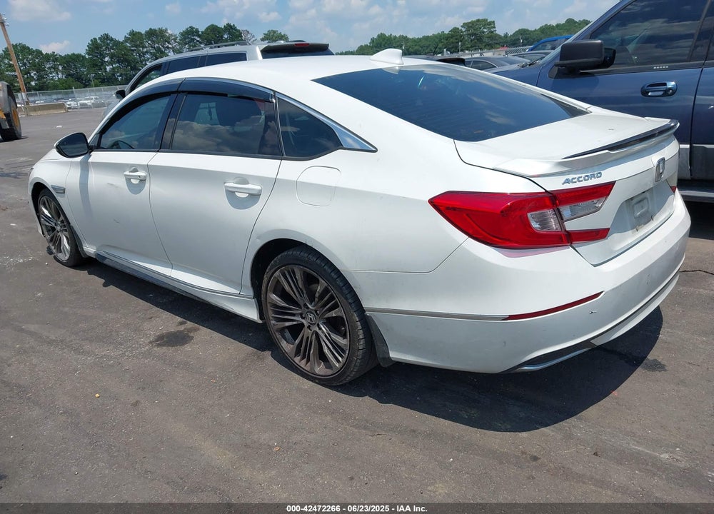 2018 HONDA ACCORD VIN: 1HGCV1F57JA095080