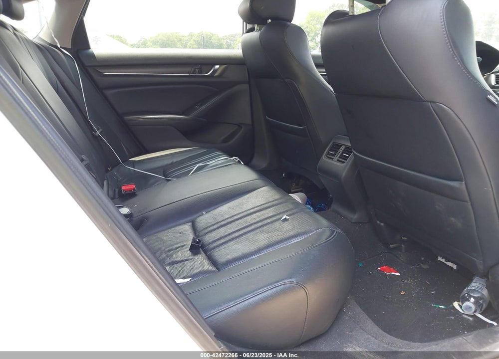 2018 HONDA ACCORD VIN: 1HGCV1F57JA095080
