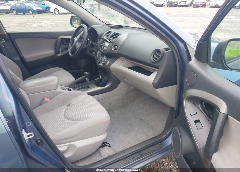 2011 TOYOTA RAV4 VIN: 2T3BF4DV6BW142789