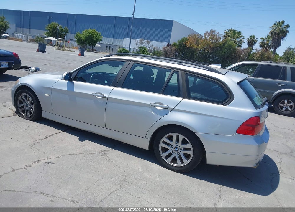 2006 BMW 325XIT VIN: WBAVT13586KW22477