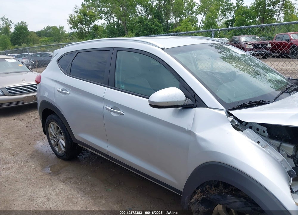 2017 HYUNDAI TUCSON VIN: KM8J3CA42HU534406