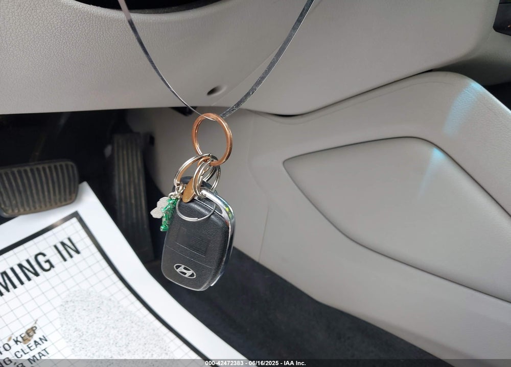 2017 HYUNDAI TUCSON VIN: KM8J3CA42HU534406