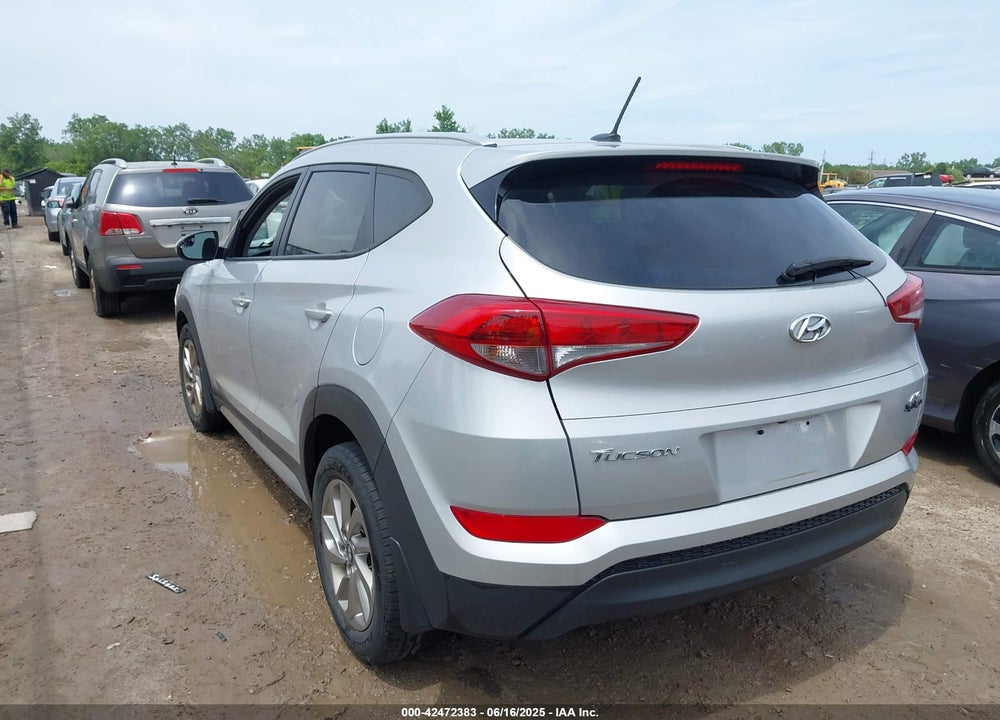 2017 HYUNDAI TUCSON VIN: KM8J3CA42HU534406