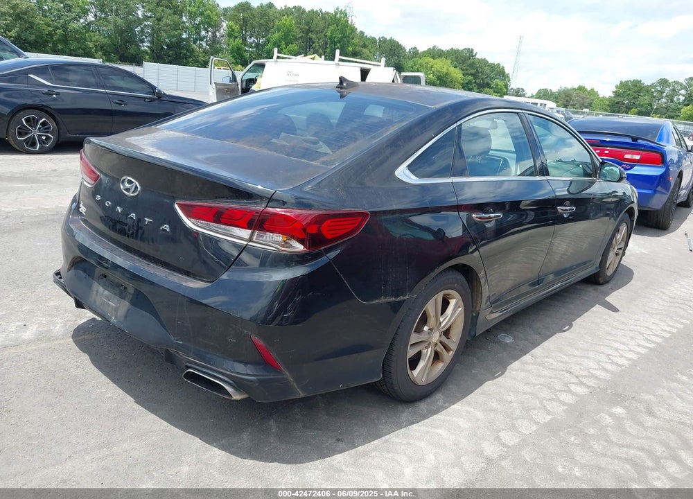 2018 HYUNDAI SONATA SPORT VIN: 5NPE34AF3JH595129