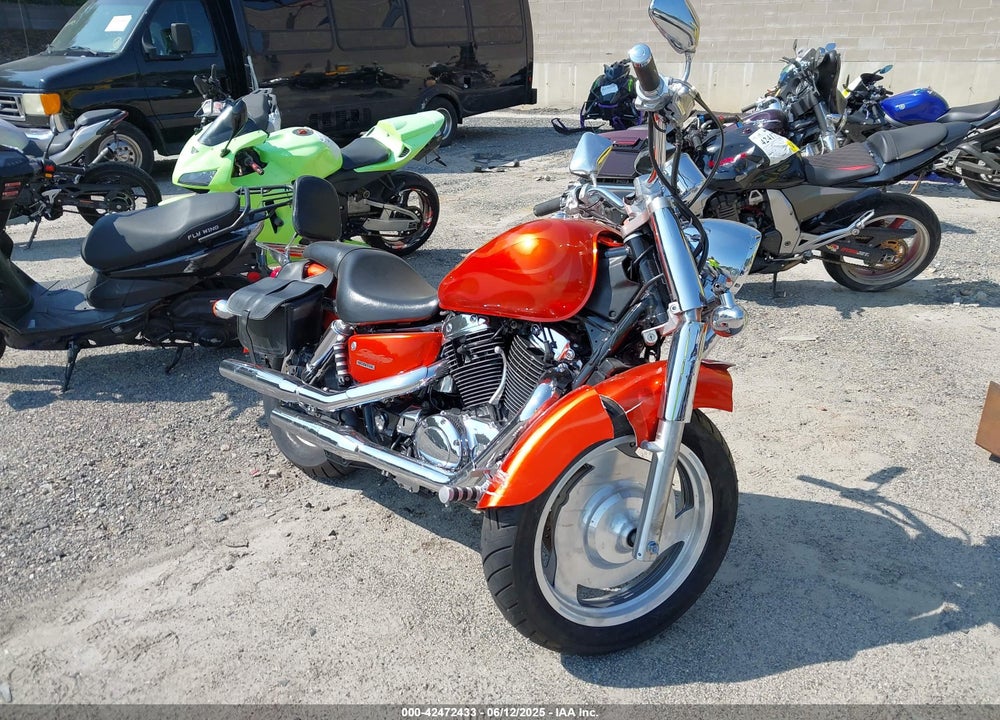 2003 HONDA VT1100 C2 VIN: 1HFSC43033A300509