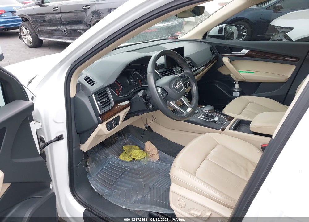 2019 AUDI Q5 VIN: WA1ANAFY0K2072083
