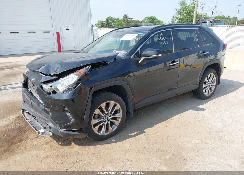 2019 TOYOTA RAV4 VIN: 2T3N1RFVXKW082697