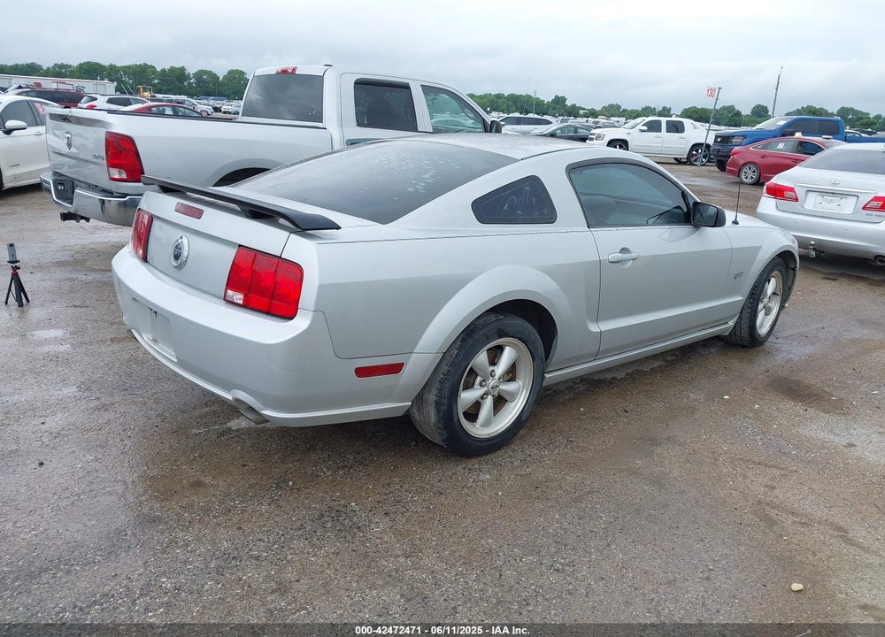 2007 FORD MUSTANG VIN: 1ZVFT82H175204805