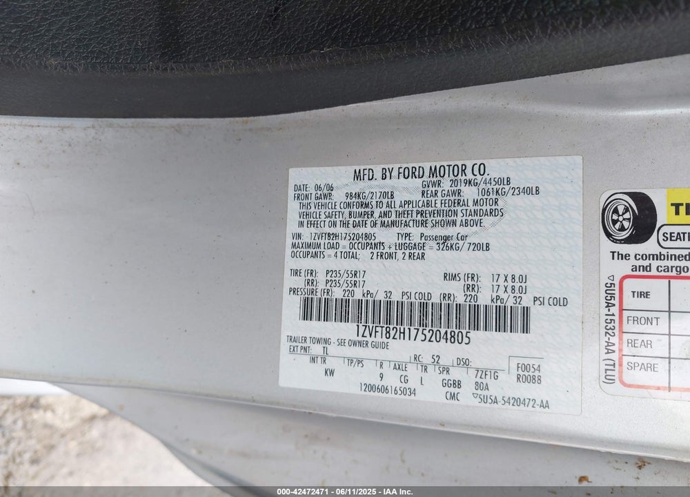 2007 FORD MUSTANG VIN: 1ZVFT82H175204805