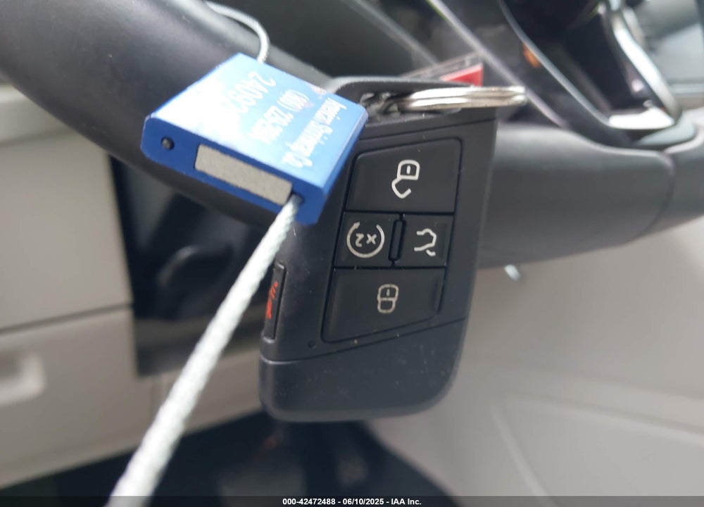 2019 VOLKSWAGEN ATLAS VIN: 1V2ER2CA9KC604299