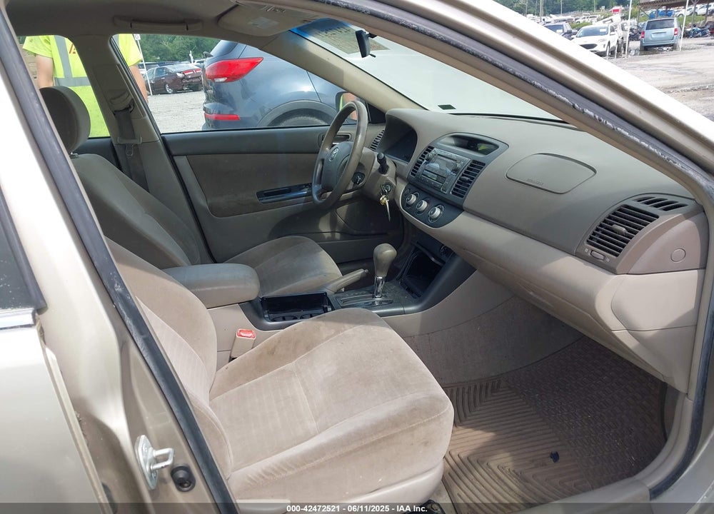 2006 TOYOTA CAMRY VIN: JTDBE32K463064060