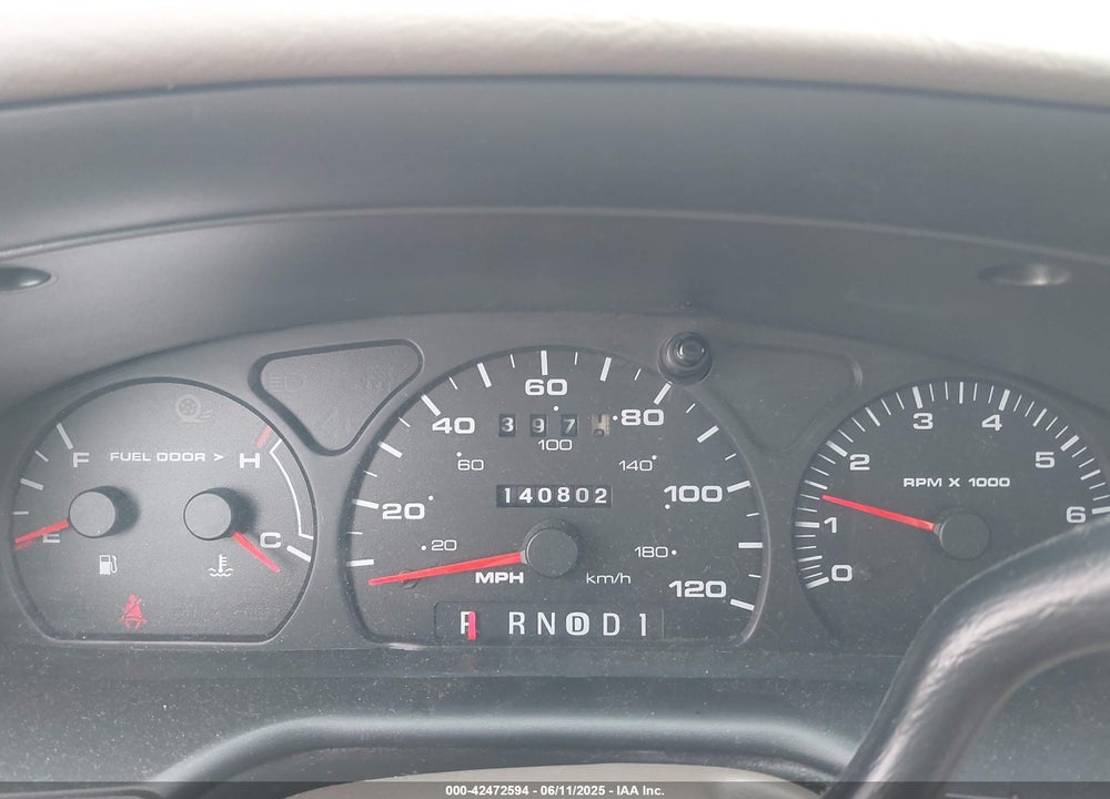 2001 FORD TAURUS SES VIN: 1FAFP55U51G164342