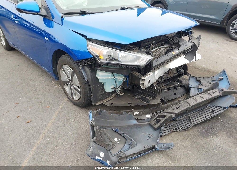 2018 HYUNDAI IONIQ HYBRID VIN: KMHC65LC4JU060593