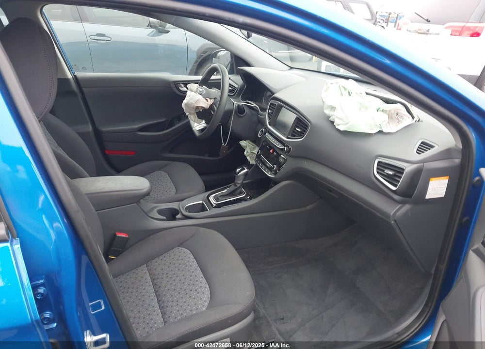 2018 HYUNDAI IONIQ HYBRID VIN: KMHC65LC4JU060593