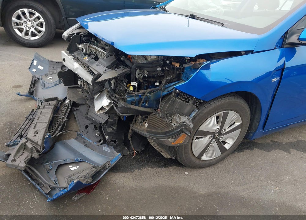 2018 HYUNDAI IONIQ HYBRID VIN: KMHC65LC4JU060593